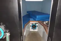 قوارب العمل للبيع
