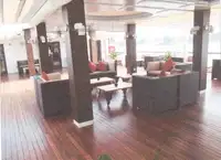سفينة سياحية للبيع