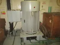 سفينة مبردة للبيع