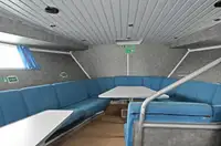 سفينة سياحية للبيع
