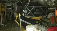 قوارب العمل للبيع
