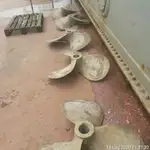 قارب طاقم للبيع
