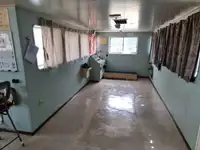سفينة نقل بضائع بالمركبات (Ro-Ro) للبيع