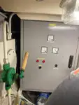 قوارب العمل للبيع