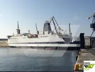 سفينة نقل بضائع بالمركبات (Ro-Ro) للبيع
