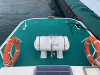 قارب طيار للبيع