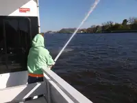 سفينة عبّارة للبيع