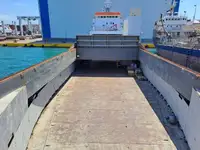 سفينة نقل بضائع سائبة للبيع