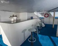 سفينة سياحية للبيع