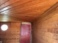 سفينة سحب للبيع