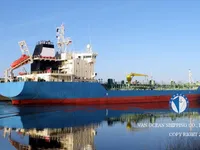 ناقلة نفط / مواد كيميائية للبيع