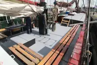 فندق عائم للبيع