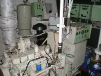 زورق السحب للبيع