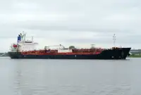 Oil/Chemical tanker للبيع