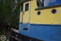 سفينة سحب للبيع