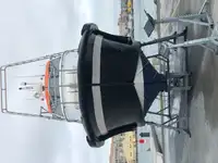 قارب طيار للبيع