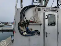 قارب نجاة للبيع