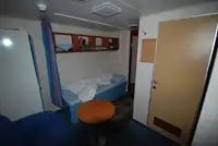 سفينة إنزال، ناقلة للبيع