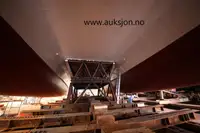 قارب مزدوج الهيكل للبيع