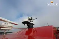 قارب طاقم للبيع
