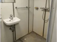 قوارب العمل للبيع