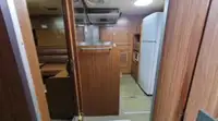 زورق دورية للبيع