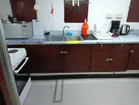 سفينة حاويات للبيع