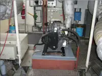 زورق دورية للبيع