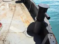 سفينة سحب للبيع