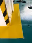 سفينة نقل بضائع بالمركبات (Ro-Ro) للبيع