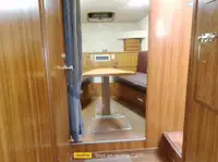 قارب طيار للبيع