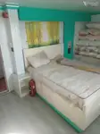 سفينة سياحية للبيع