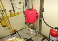 قارب طيار للبيع