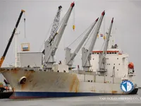 سفينة مبردة للبيع