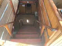 سفينة عبّارة للبيع