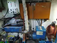 قوارب العمل للبيع