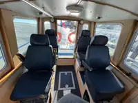 قارب طيار للبيع
