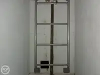 قاطعة للبيع