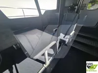 قارب طيار للبيع