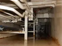 قوارب العمل للبيع
