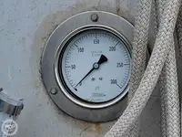 قارب نجاة للبيع
