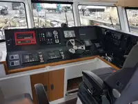 قارب طيار للبيع