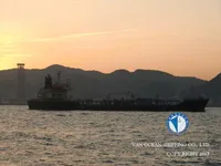 ناقلة نفط / مواد كيميائية للبيع