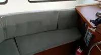 قارب طاقم للبيع