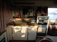 سفينة سياحية للبيع