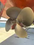 قارب طيار للبيع