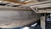 سفينة حاويات للبيع