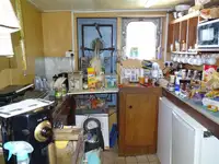 قوارب العمل للبيع