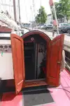 فندق عائم للبيع
