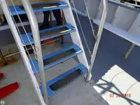 قاطعة للبيع